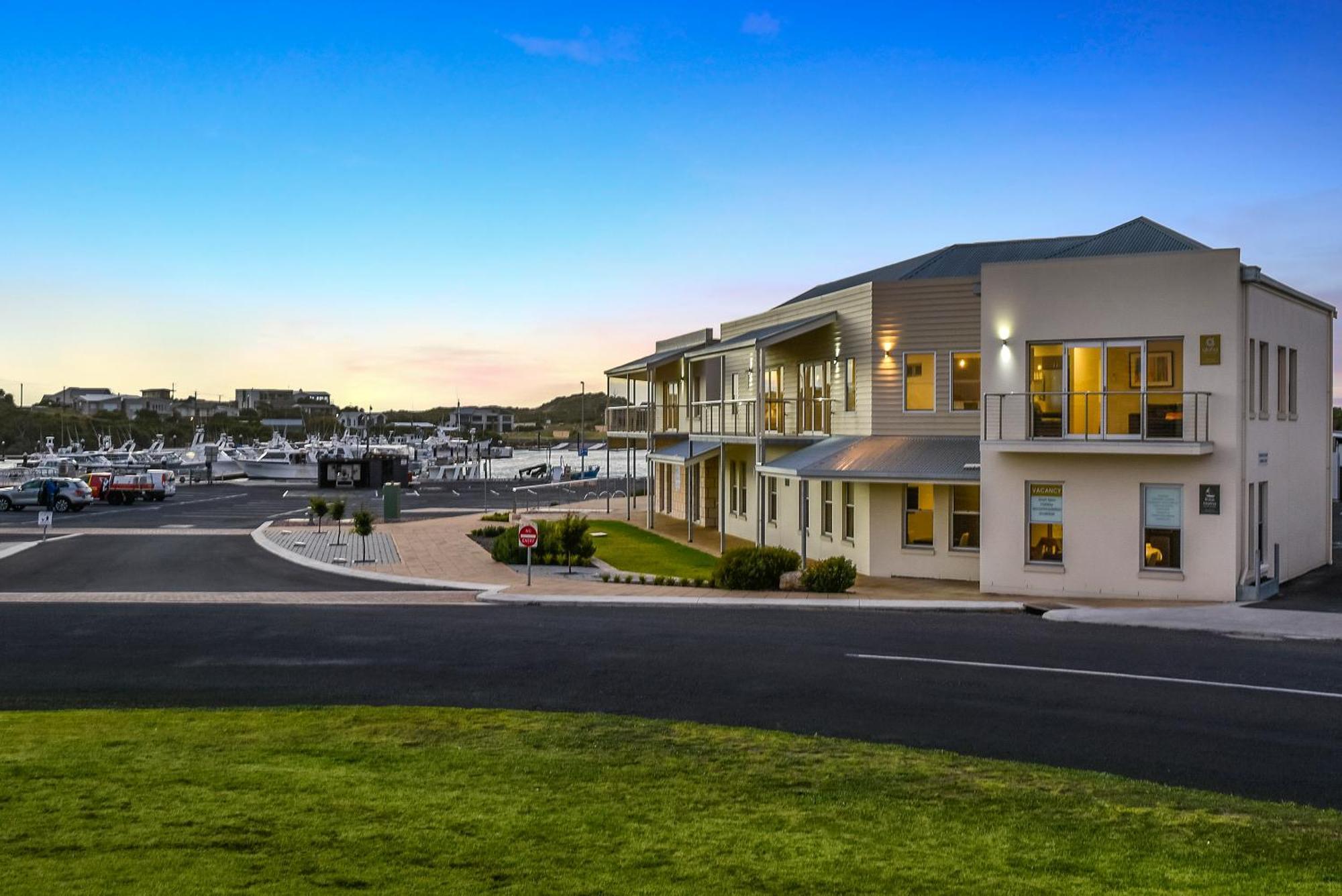 Aloha Waterfront Properties Robe Exterior foto